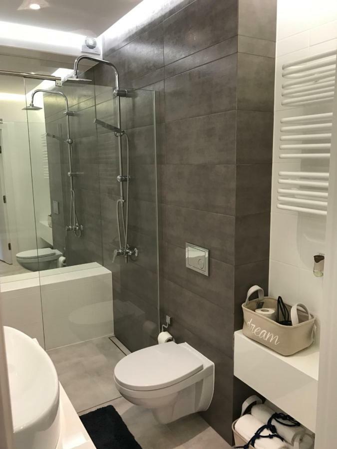 Apartament Jelitkowski Dwor Гданьск Экстерьер фото